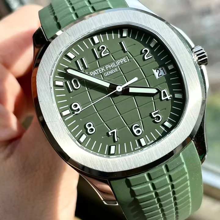 5168G - Patek Philippe AQUANAUT - FrasersFashion