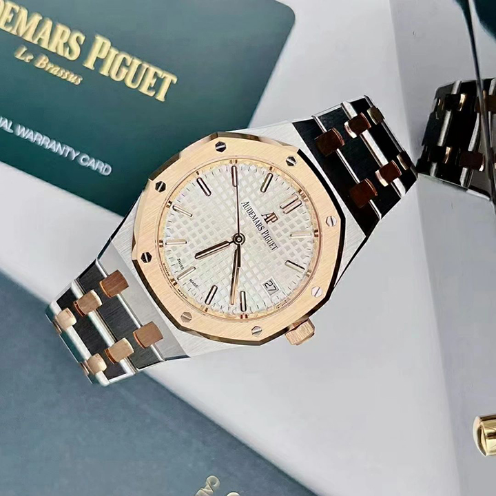 Audemars Piguet ROYAL OAK SELFWINDING Ref. 15450SR.OO.1256SR.01 - FrasersFashion