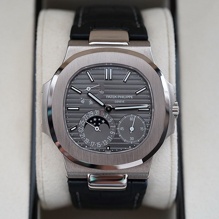 5712G - Patek Philippe NAUTILUS - FrasersFashion