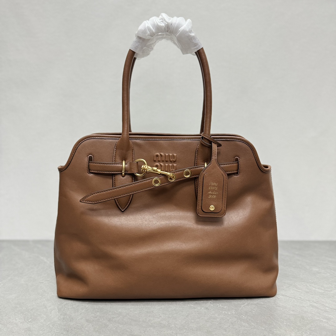 MIUMIU Medium Aventure nappa leather Oak - FrasersFashion