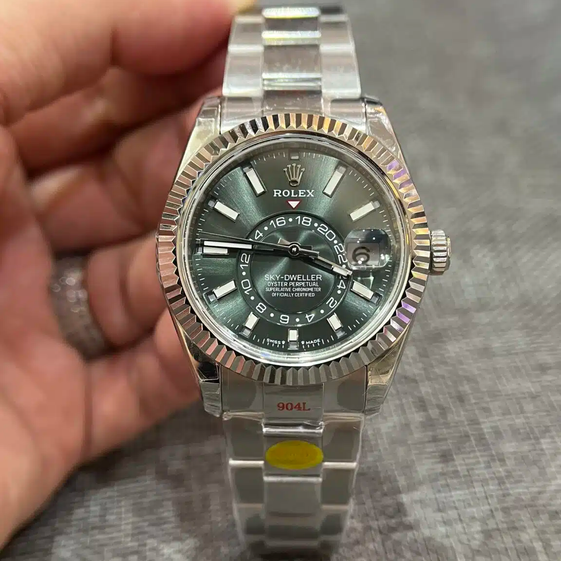 Sky-Dweller 326934 Green - FrasersFashion