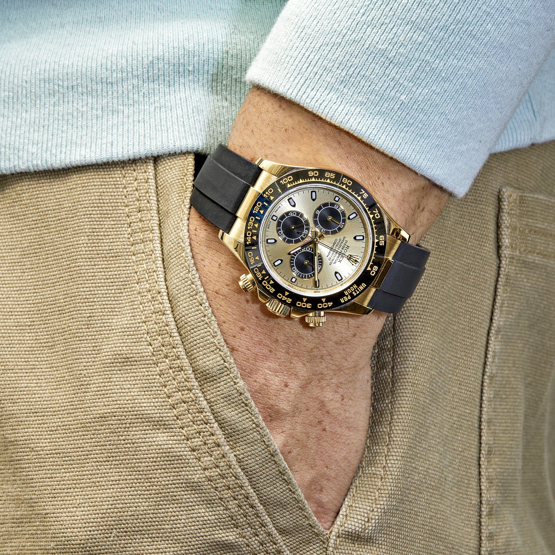 Rolex Daytona 116518LN Yellow Gold Champagne Black Dial - FrasersFashion