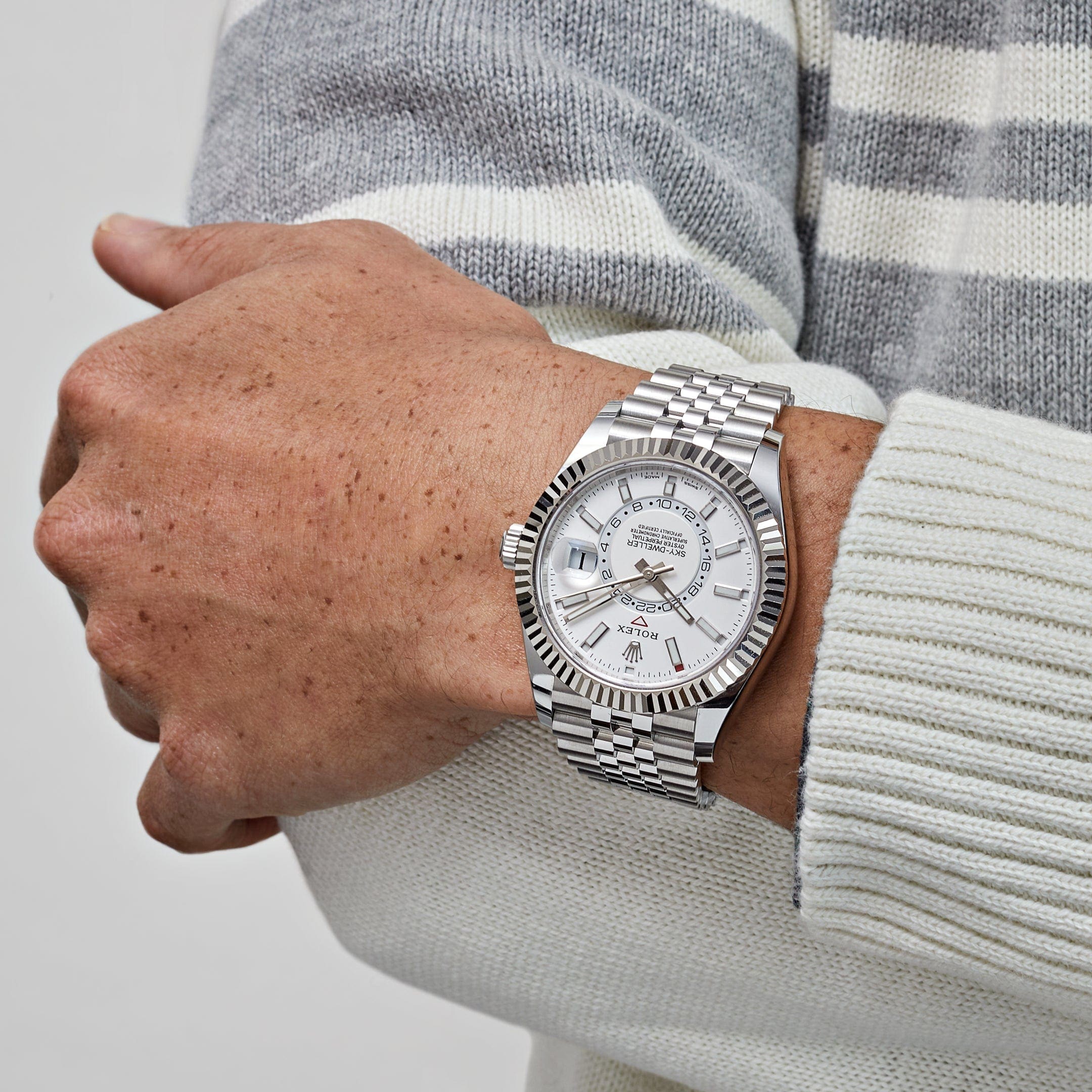 Rolex Sky-Dweller 326934 Stainless Steel White Dial Jubilee - FrasersFashion