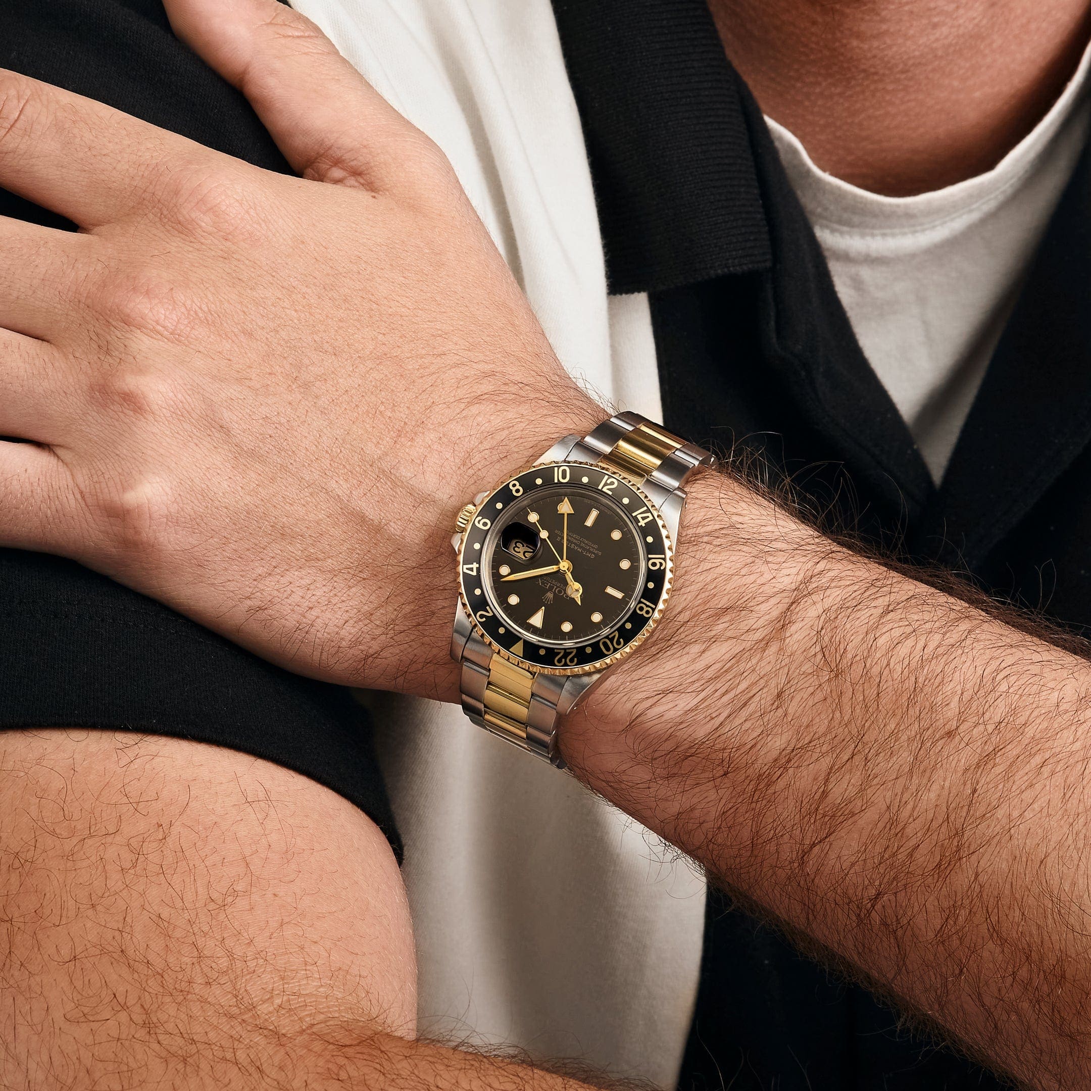 Rolex GMT-Master II 16713 Stainless Steel Yellow Gold Black Dial (1997) - FrasersFashion