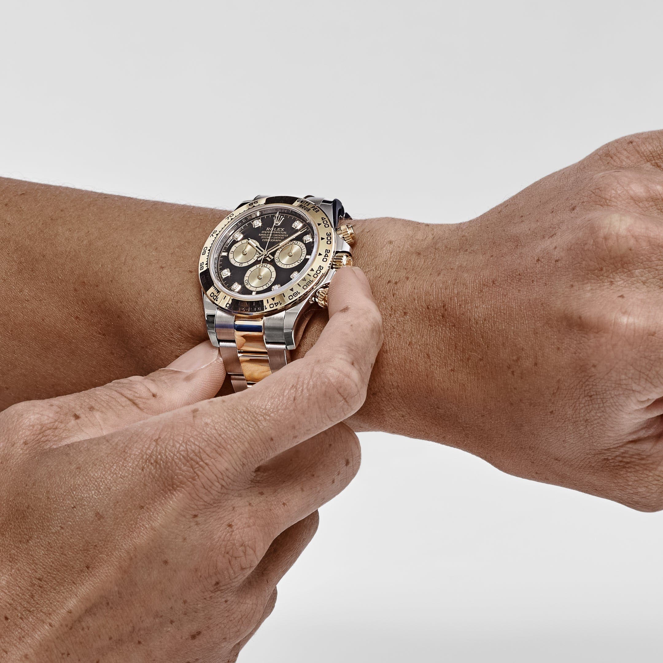 Rolex Daytona 126503 Stainless Steel Yellow Gold Black Diamond Dial (2024) - FrasersFashion