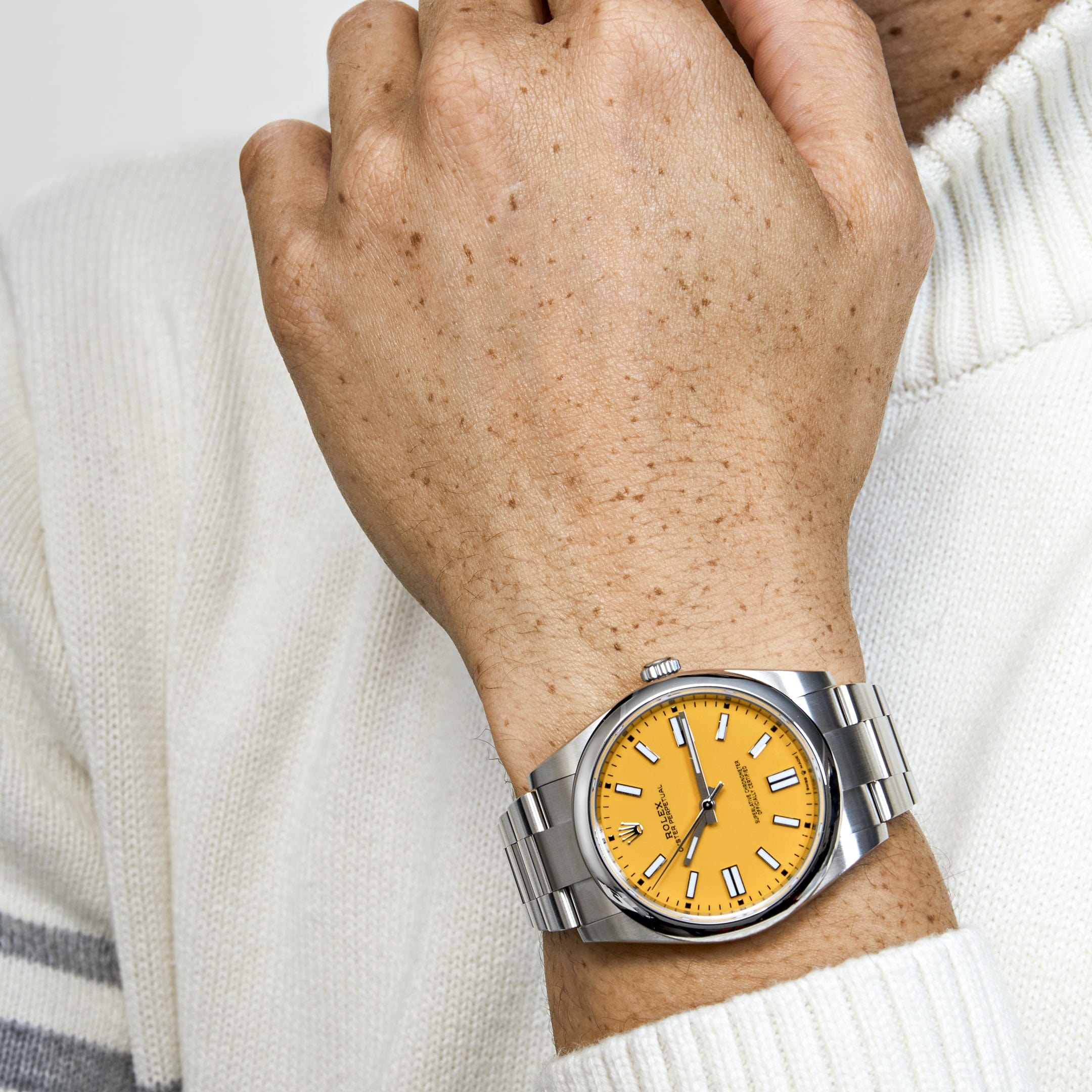 Rolex Oyster Perpetual 41 124300 Stainless Steel Yellow Dial - FrasersFashion