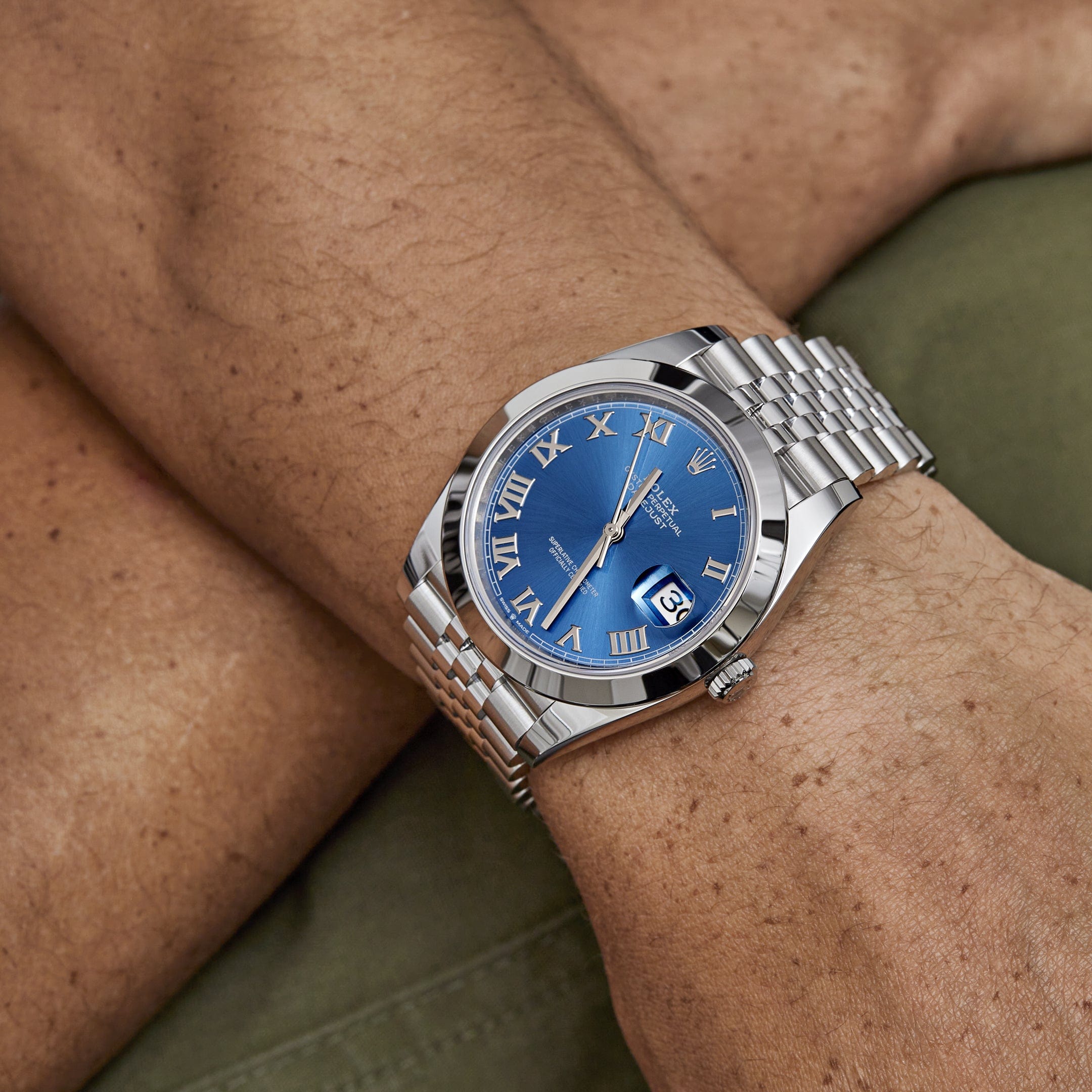 Rolex Datejust 41 126300 Stainless Steel Blue Roman Dial Jubilee (2025) - FrasersFashion