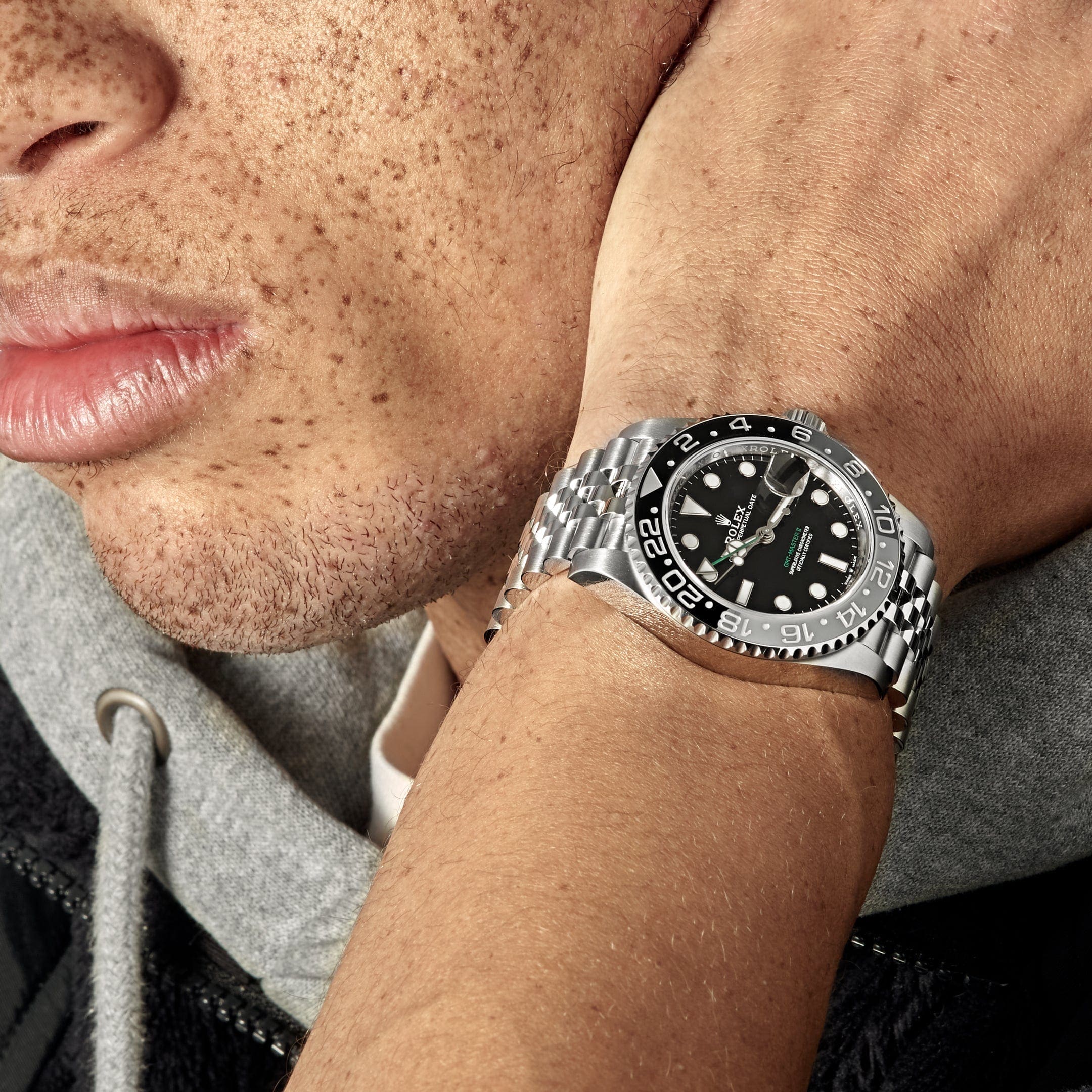 Rolex GMT-Master II 126710GRNR ??Bruce Wayne?? Stainless Steel Black Dial Jubilee (2024) - FrasersFashion