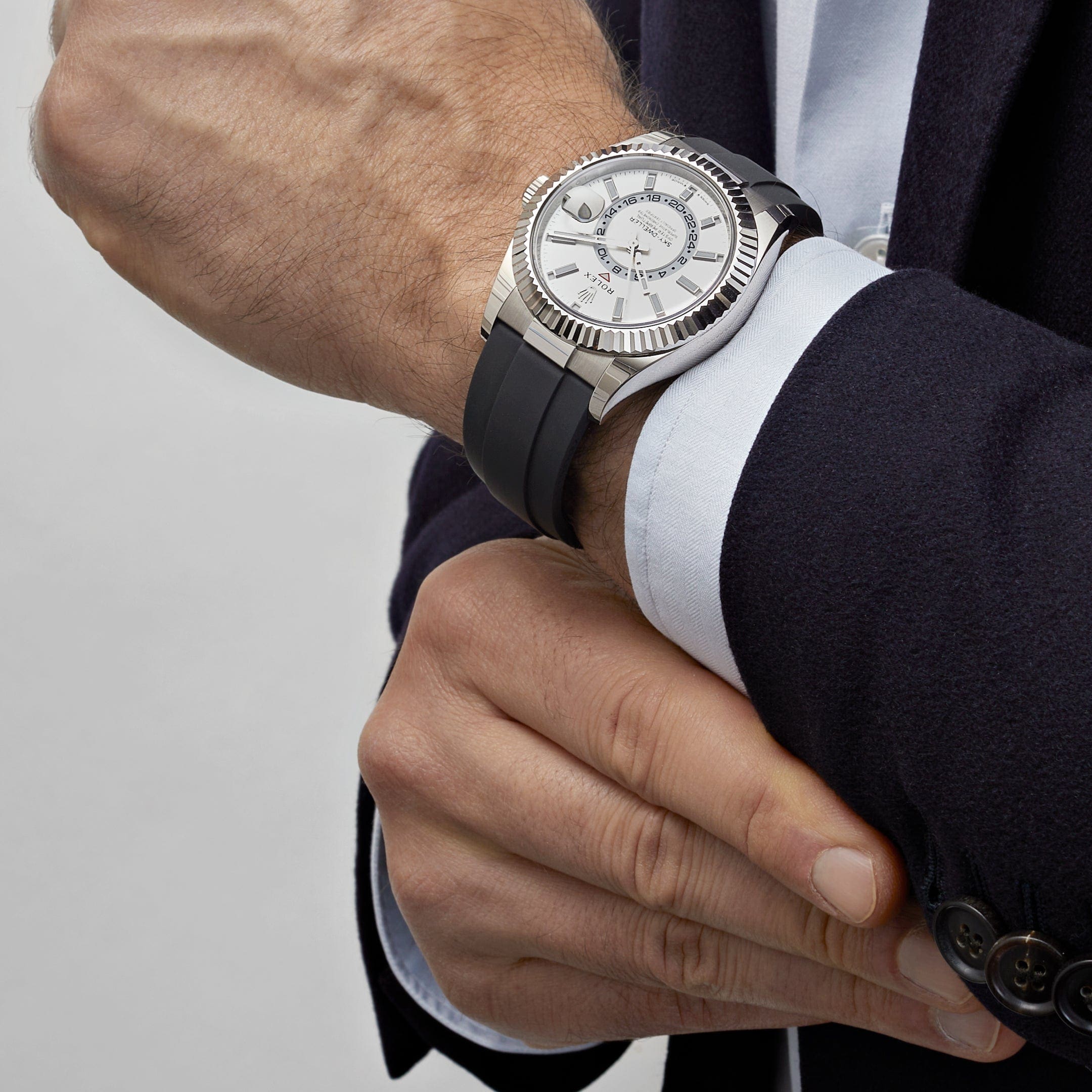 Rolex Sky-Dweller 336239 White Gold White Dial Oysterflex - FrasersFashion