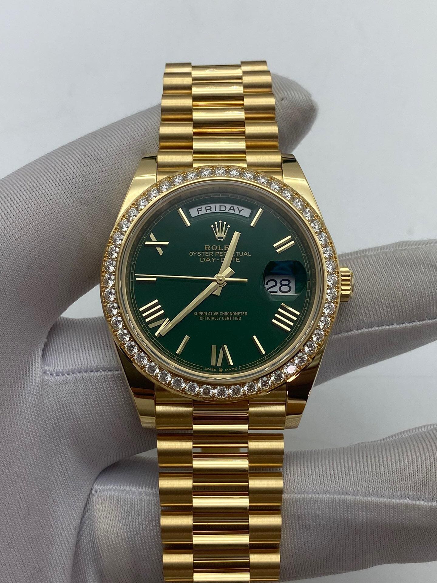 Rolex Day-Date 40 228348RBR Yellow Gold Green Ombre Roman Numeral Dial Diamond Bezel (2024) - FrasersFashion