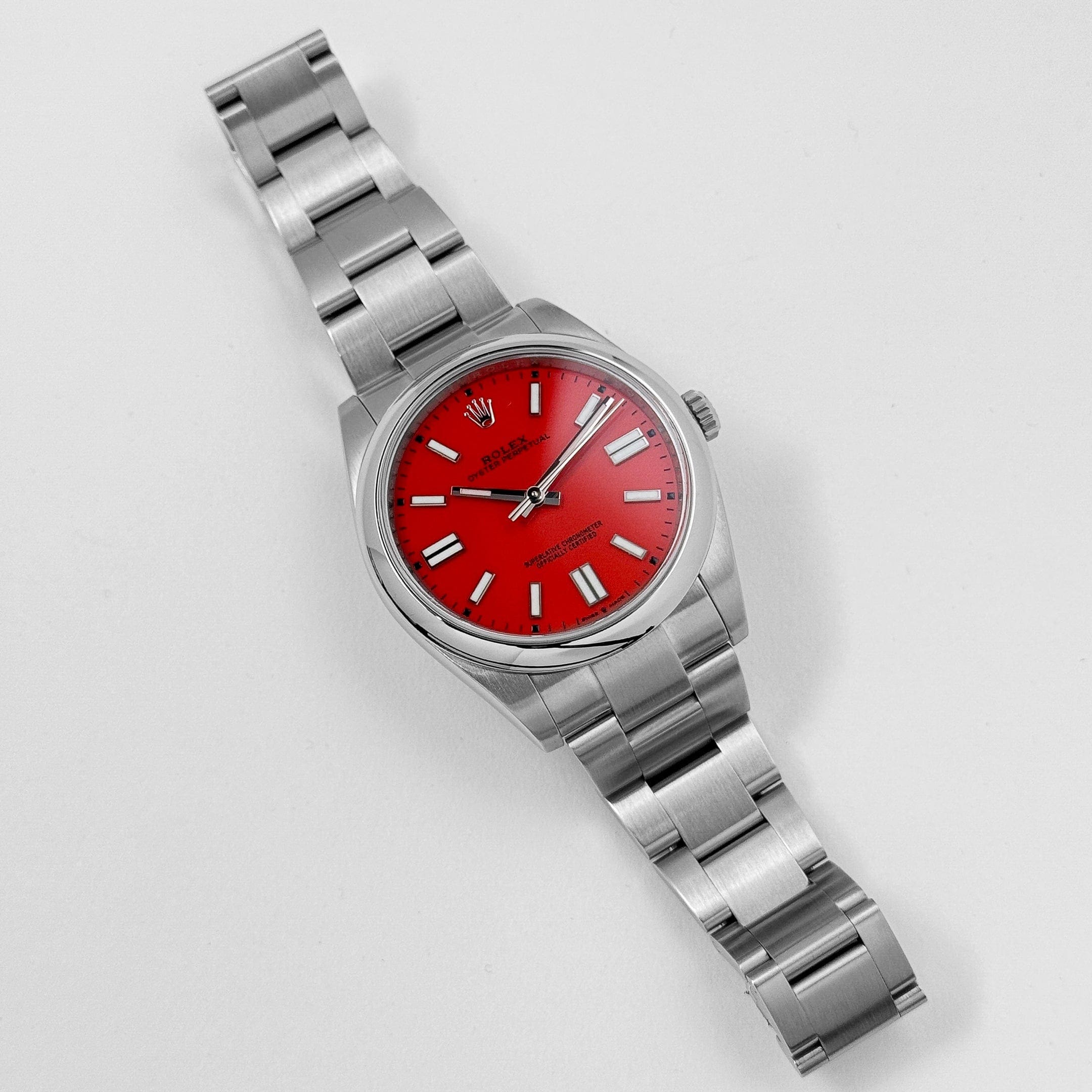 Rolex Oyster Perpetual 41 124300 Stainless Steel Red Dial (2021) - FrasersFashion