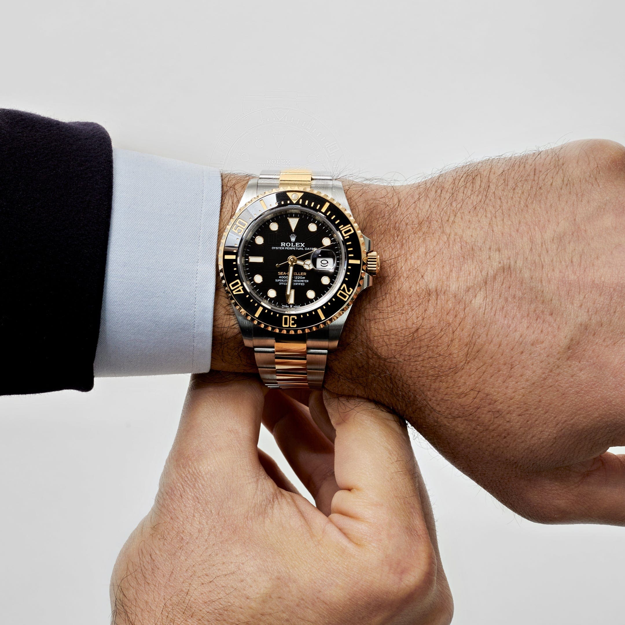 Rolex Sea-Dweller 126603 Stainless Steel Yellow Gold Black Dial (2025) - FrasersFashion