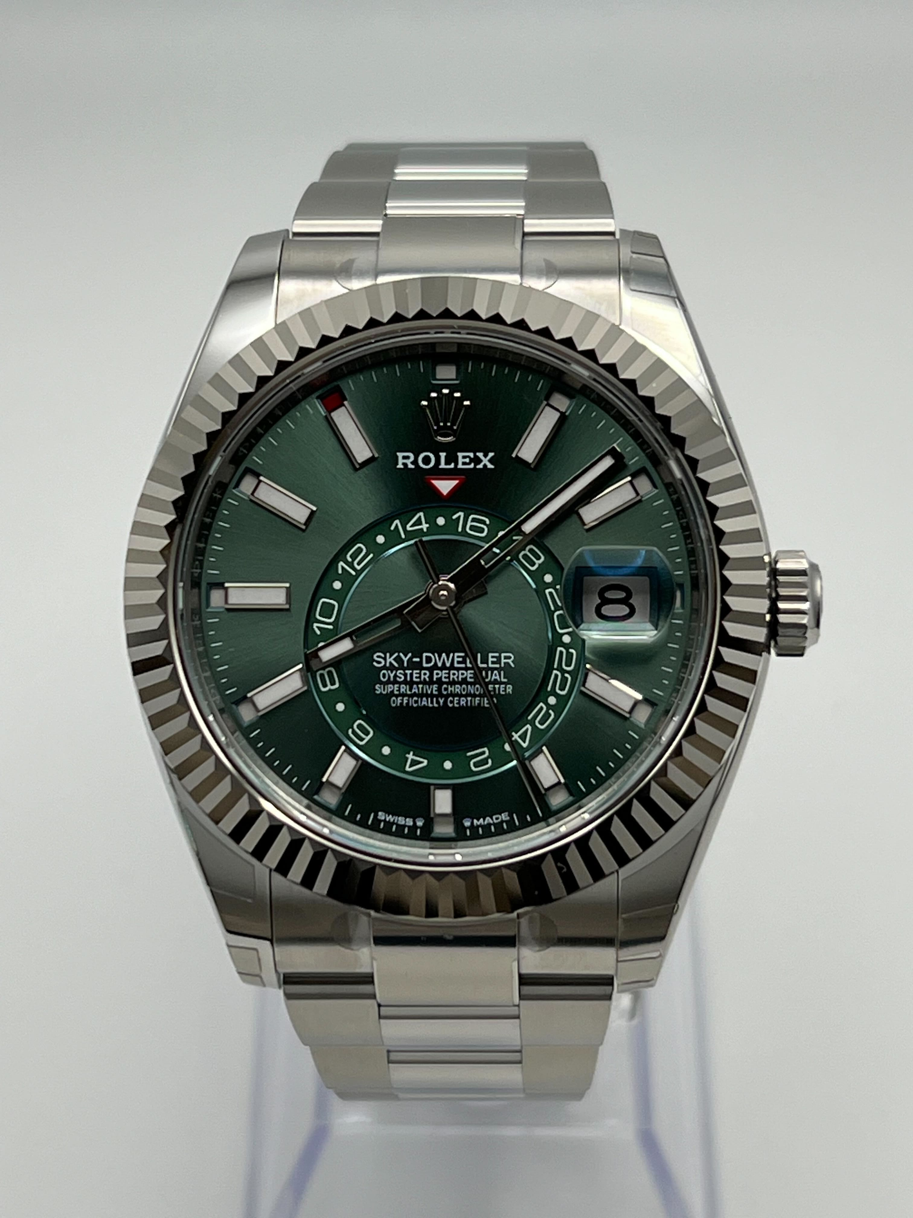 Rolex Sky-Dweller 336934 Stainless Steel Green Dial (2024) - FrasersFashion