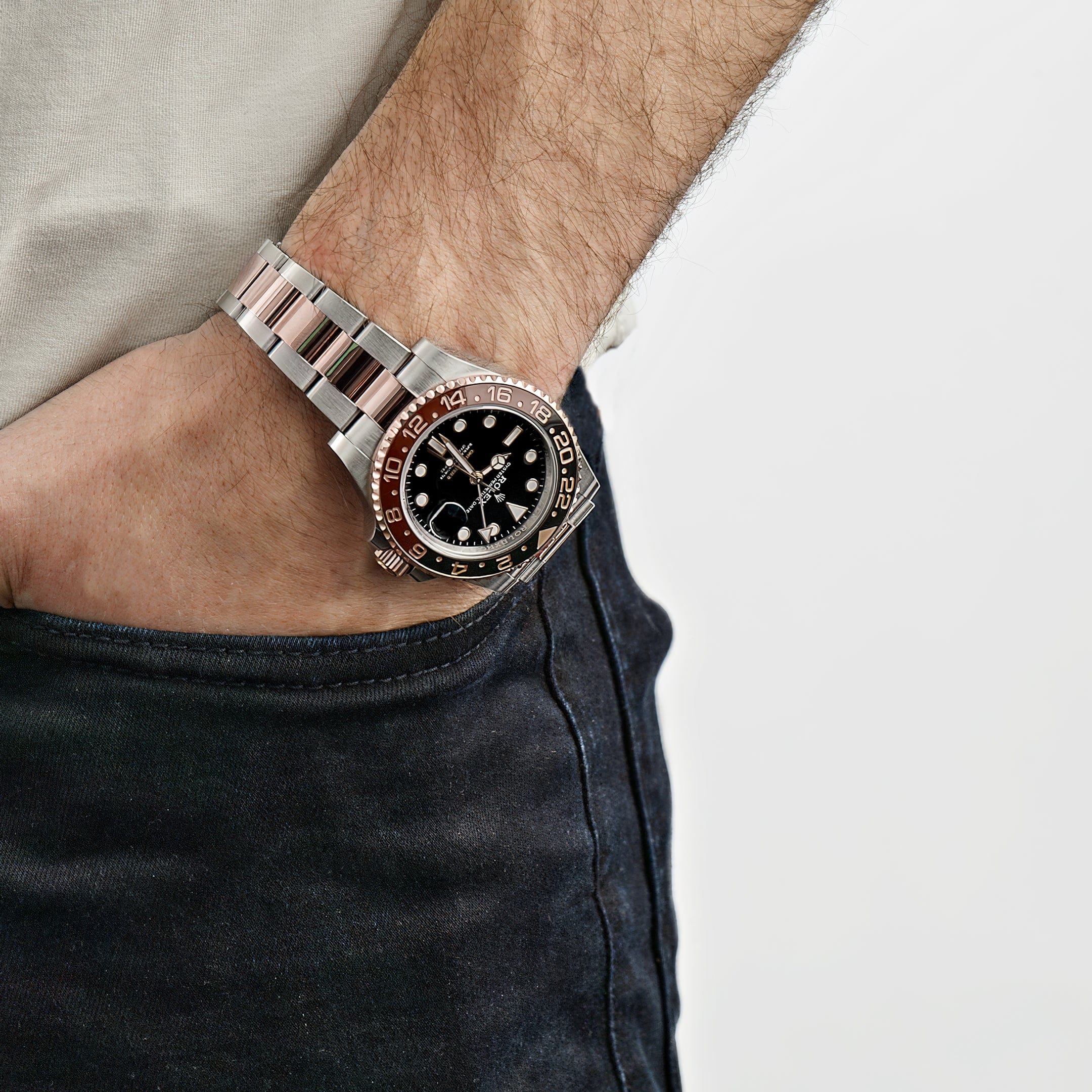 Rolex GMT-Master II 126711CHNR ??Root Beer?? Rose Gold Stainless Black Dial (2020) - FrasersFashion