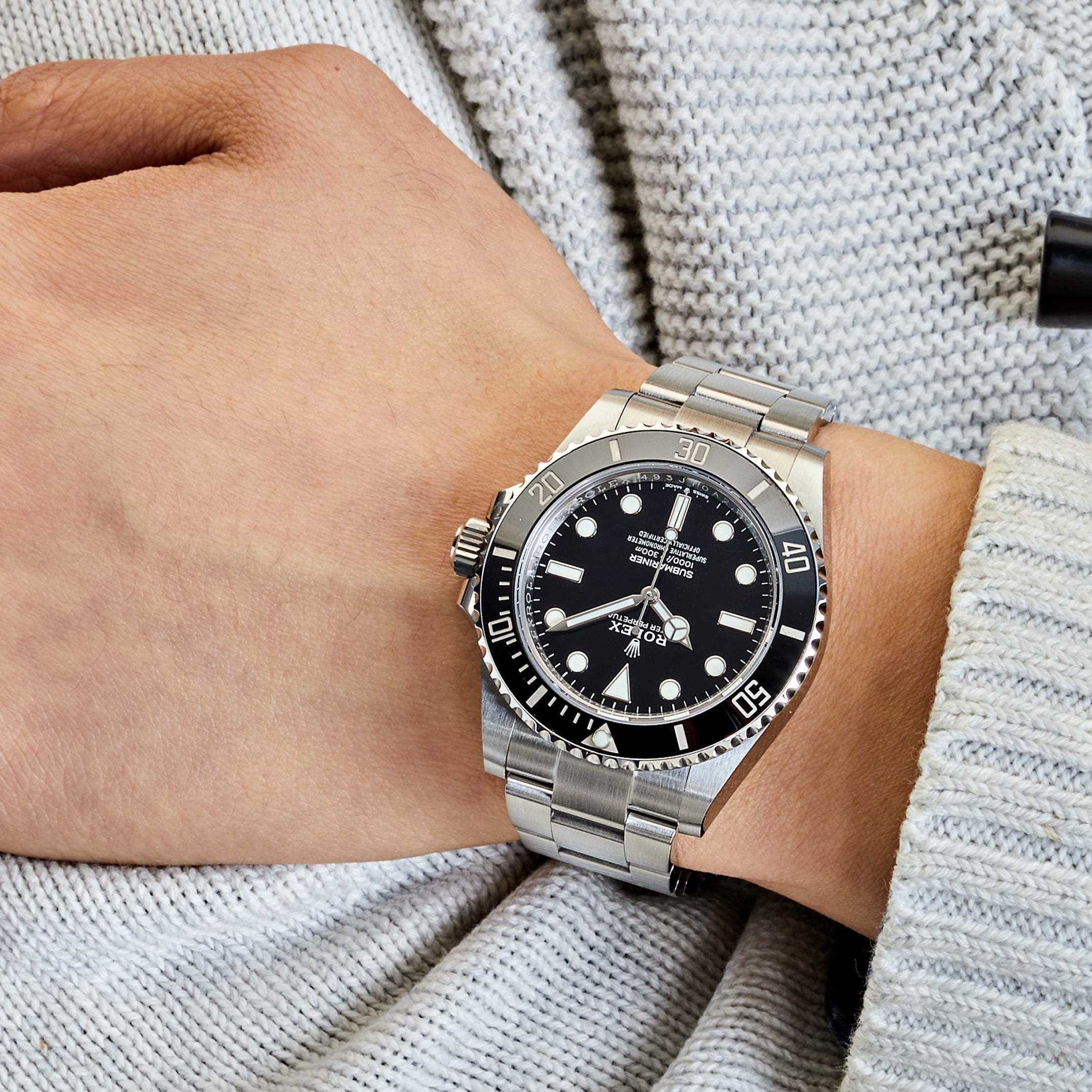 Rolex Submariner 124060 Stainless Steel Black Dial (2024) - FrasersFashion
