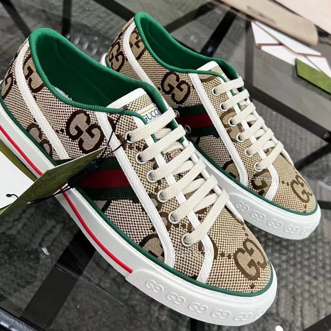 Couple Canvas Print Retro Casual Sneakers - FrasersFashion