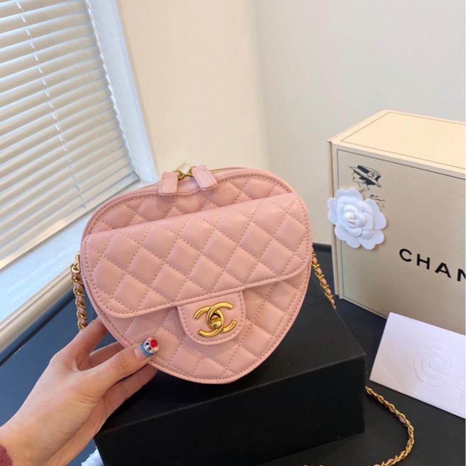Chanel 22s Heart Bag AS3191 - FrasersFashion