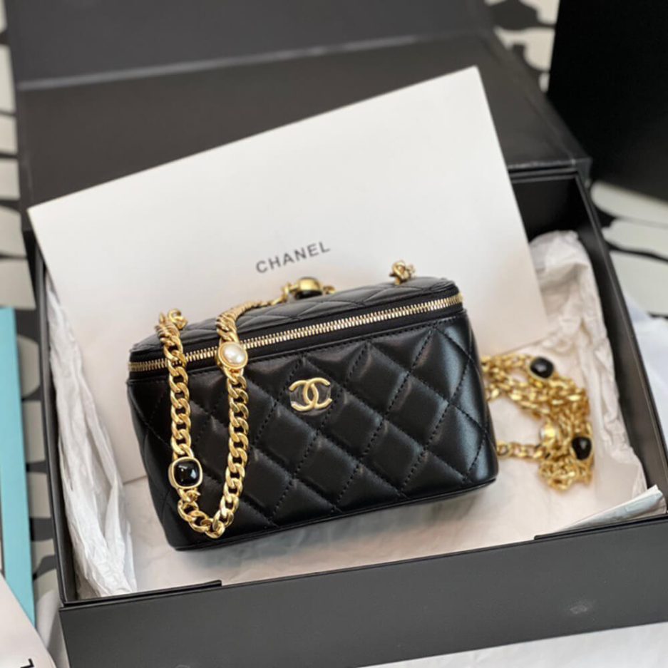 Chanel VANITY WITH CHAIN AP2937 - FrasersFashion