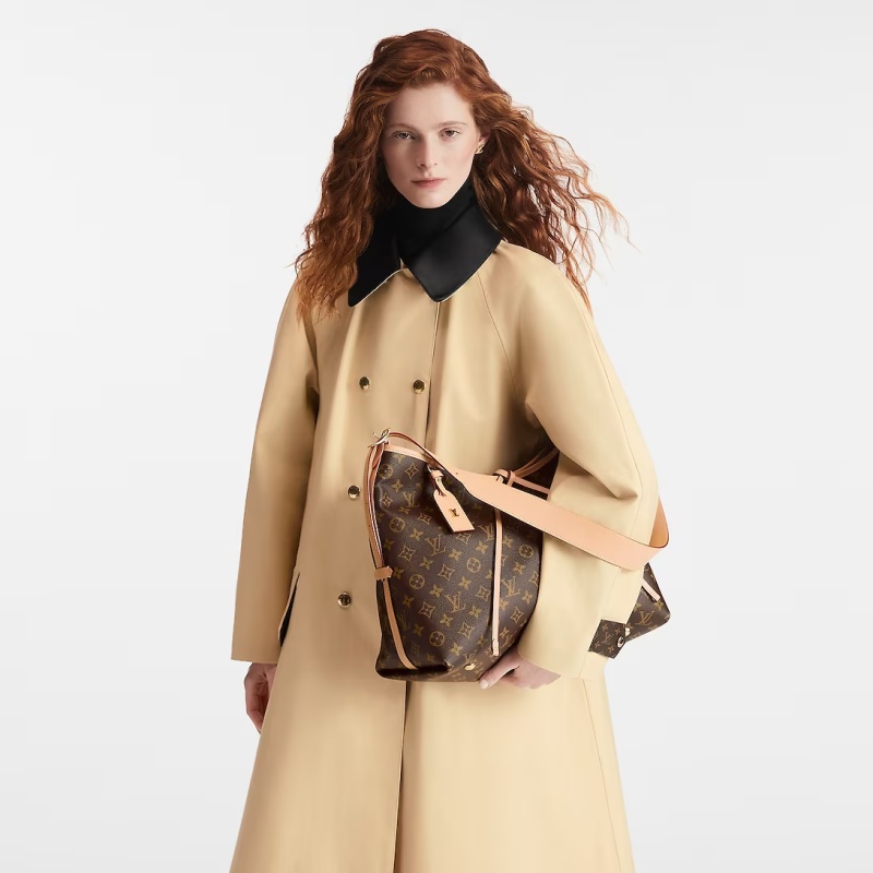 Louis Vuitton CARRYALL MM M46197 - FrasersFashion