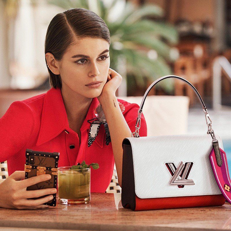 Louis Vuitton M55678 Twist MM - FrasersFashion