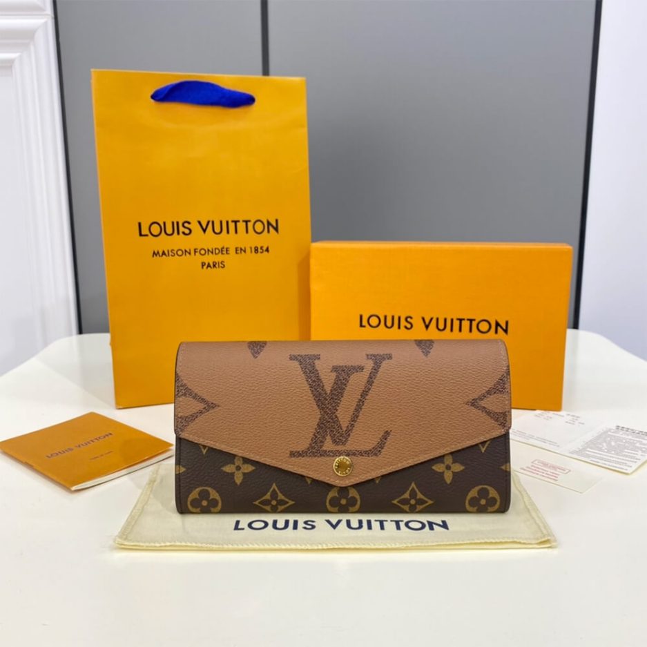 Louis Vuitton Sarah Wallet M80726 - FrasersFashion