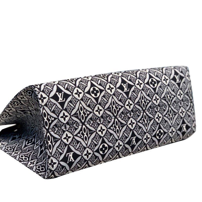 Louis Vuitton Denim Onthego M57207 GM - FrasersFashion