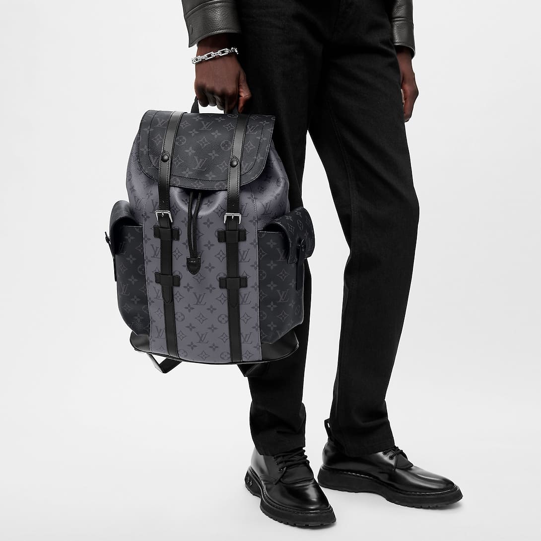 LOUIS VUITTON Christopher MM - FrasersFashion