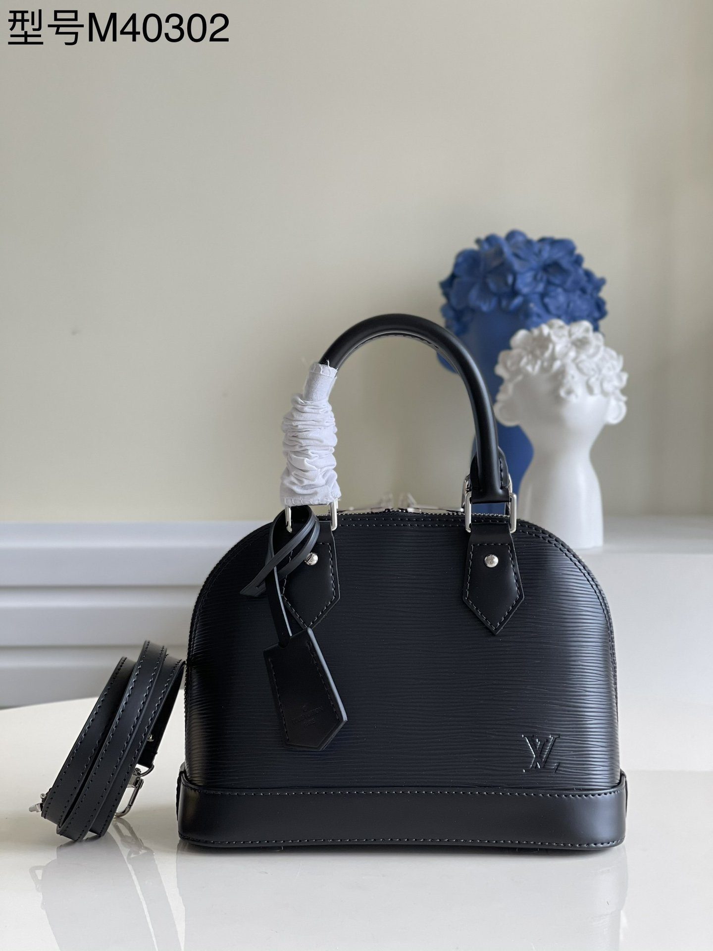 Louis Vuitton Alma PM M40302 - FrasersFashion
