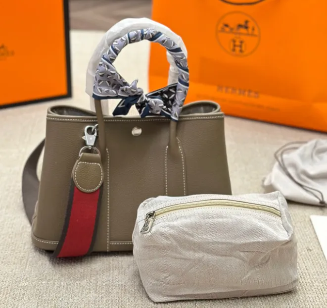 HERMÈS ETOUPE GREY NEGONDA GARDEN PARTY TPM - FrasersFashion