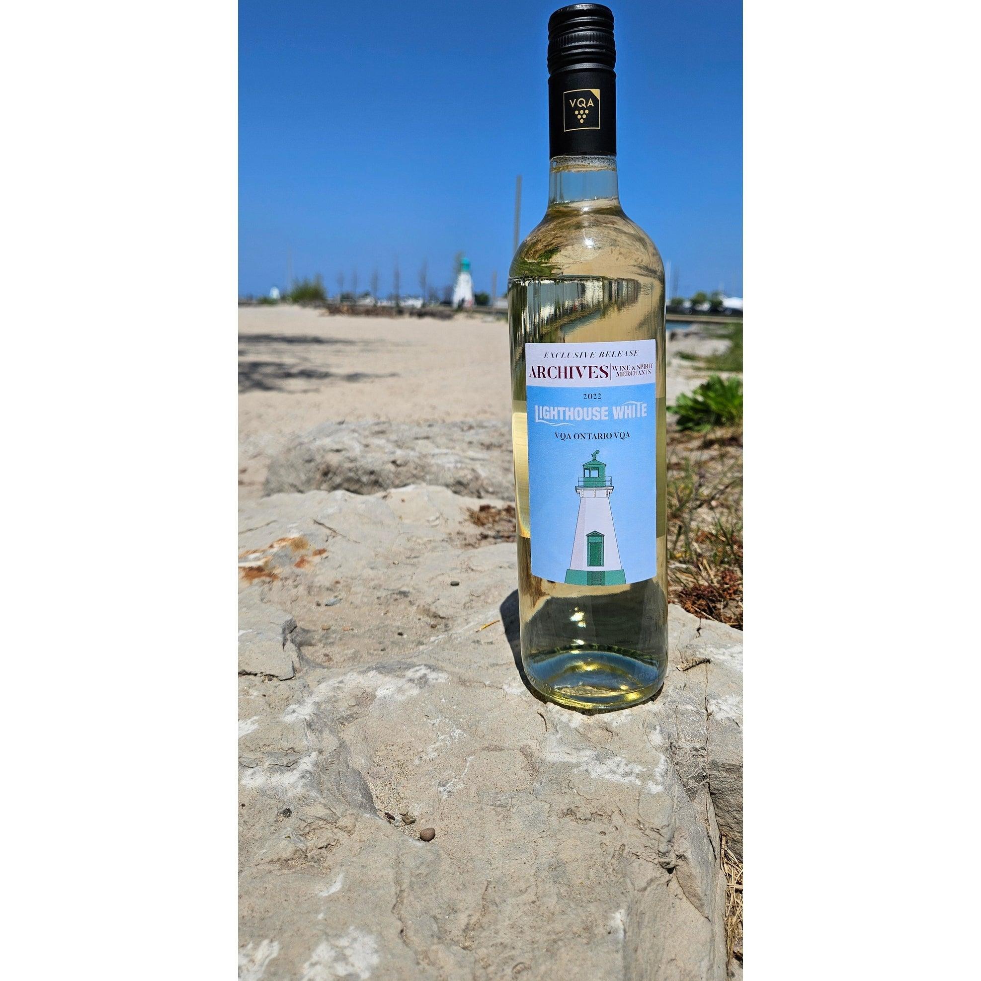 Archives 'Lighthouse White' 2022