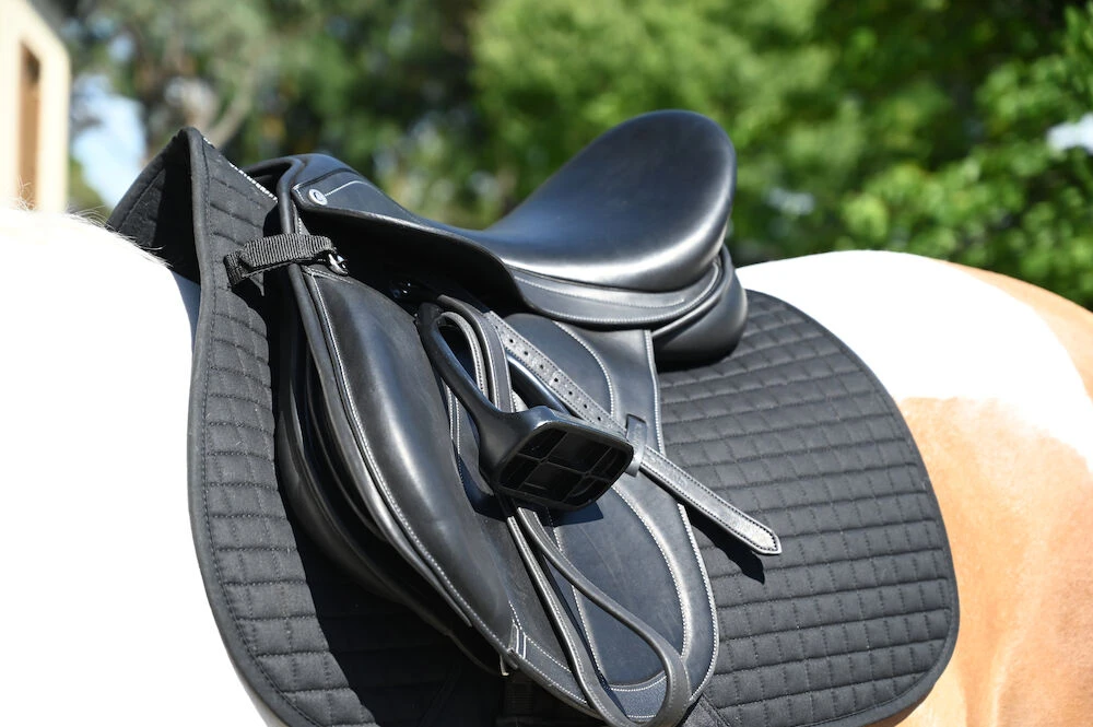 Aluminum Wide Tread Grip Stirrups
