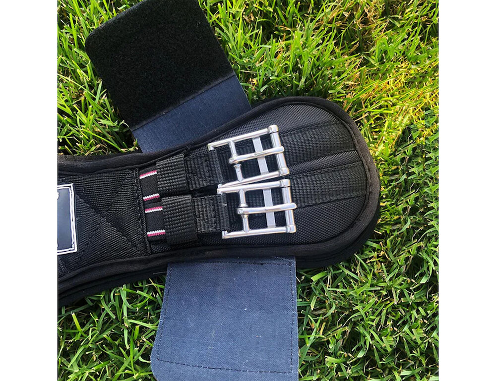 Ergonomics Contoured Dressage Girth