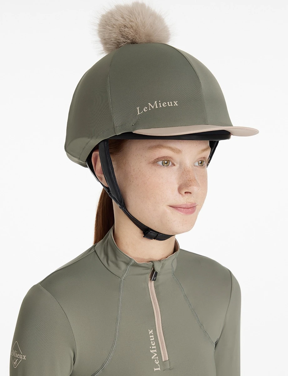 Classique Pom Hat Silk