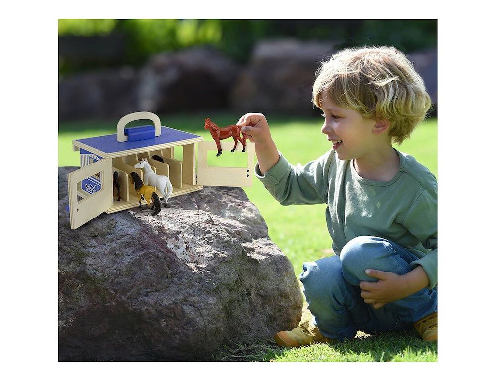 Stablemates Farms Wooden Carry Case