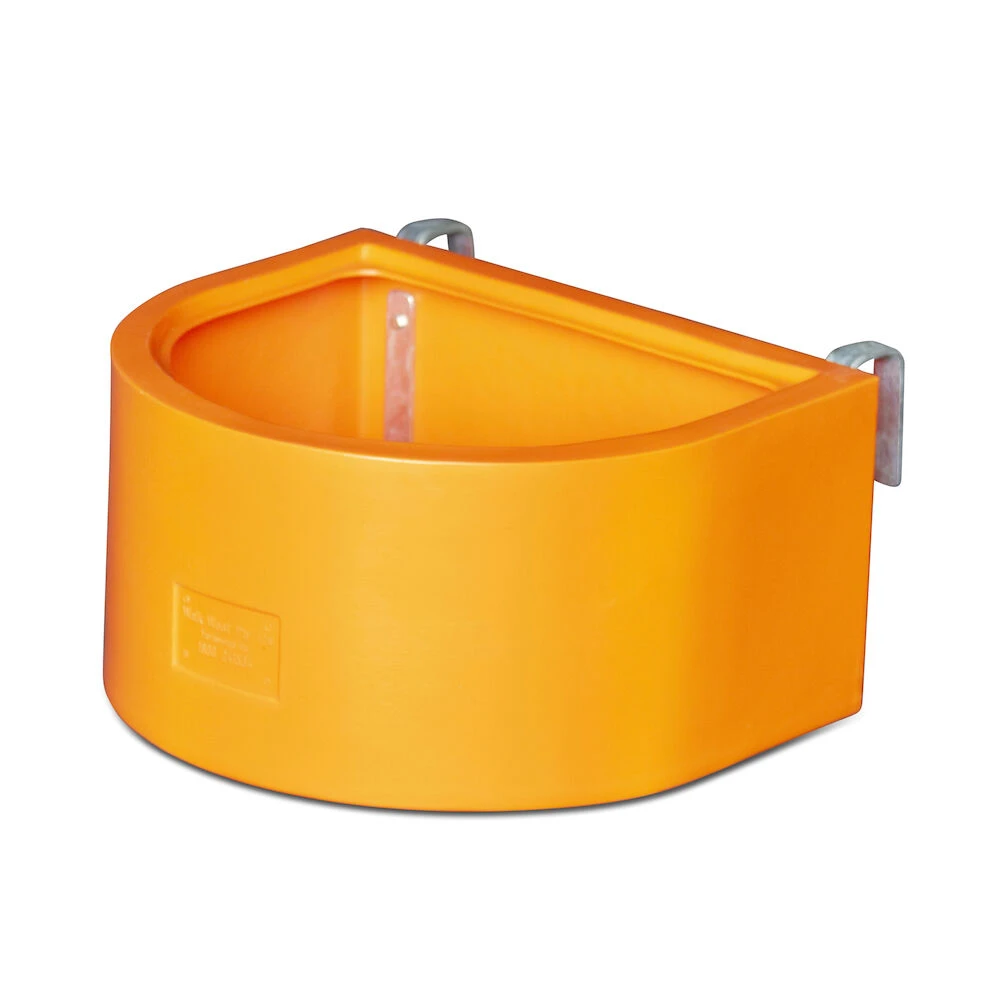 Equine D Feeder