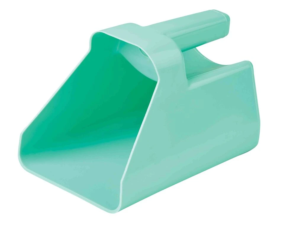 Plastic Super Feed Scoop