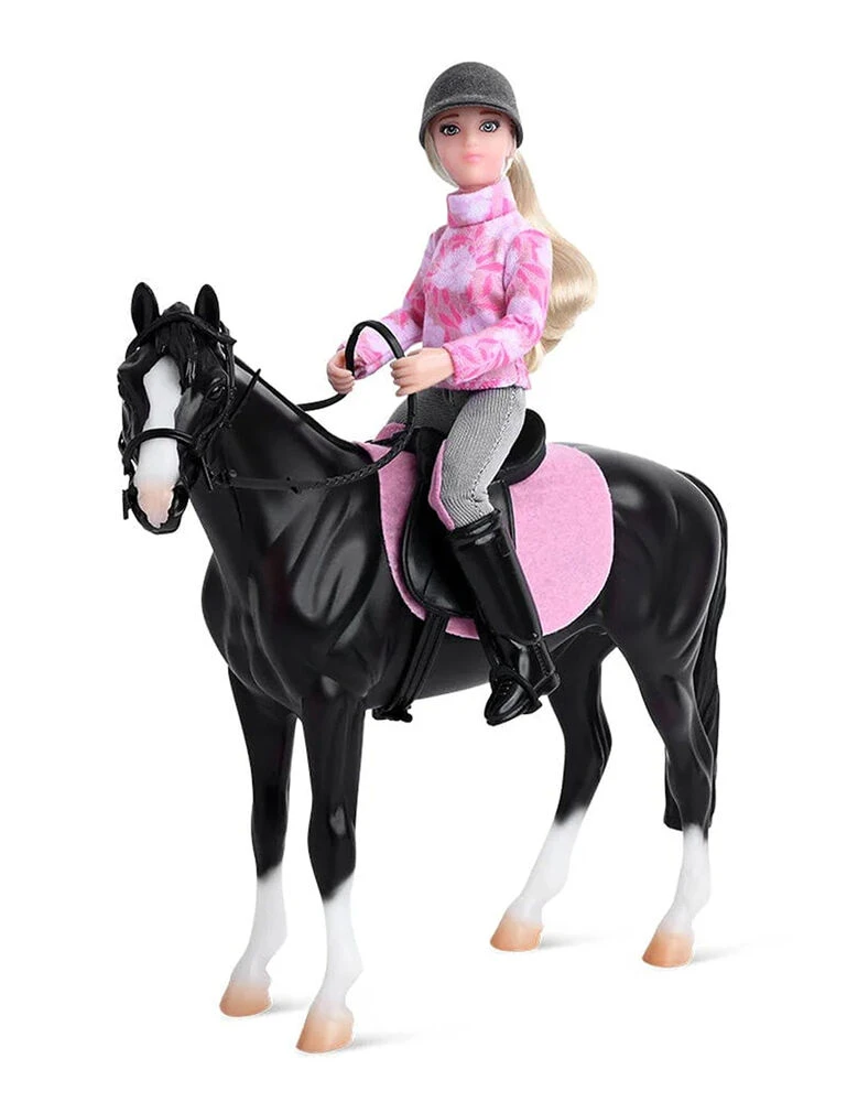 Freedom Logan & English Rider Lauren