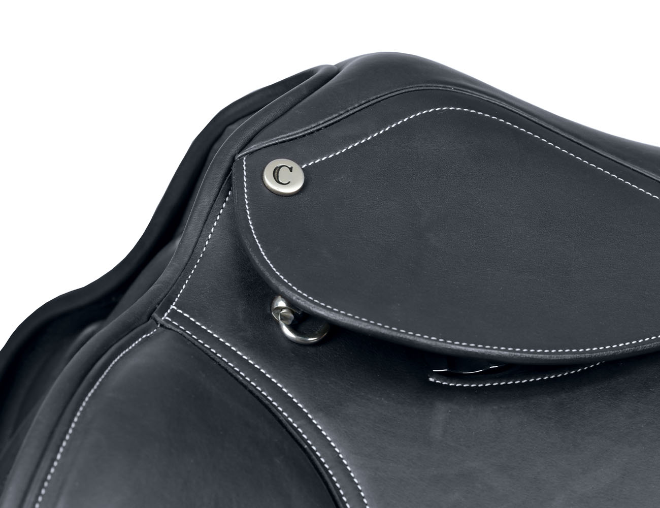 Astute Close Contact Saddle