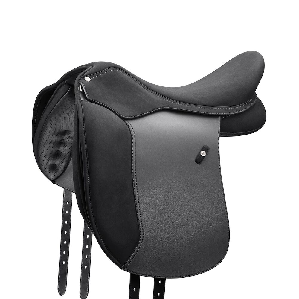 Pro Wide Dressage Saddle Hart