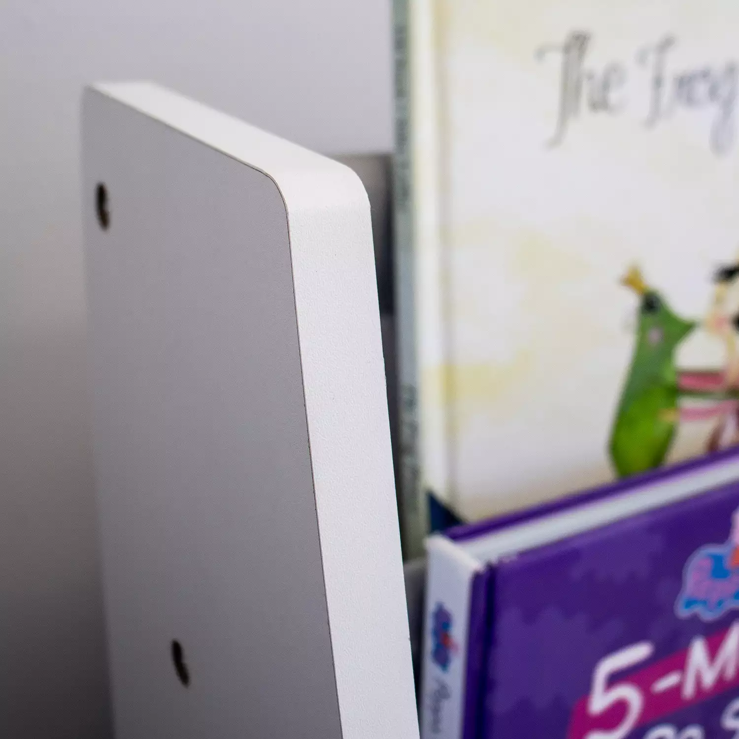 Humble Crew Springfield Kids Bookshelf 4 Tier Book Storage and Fabric Bin Organizer, Grey/White