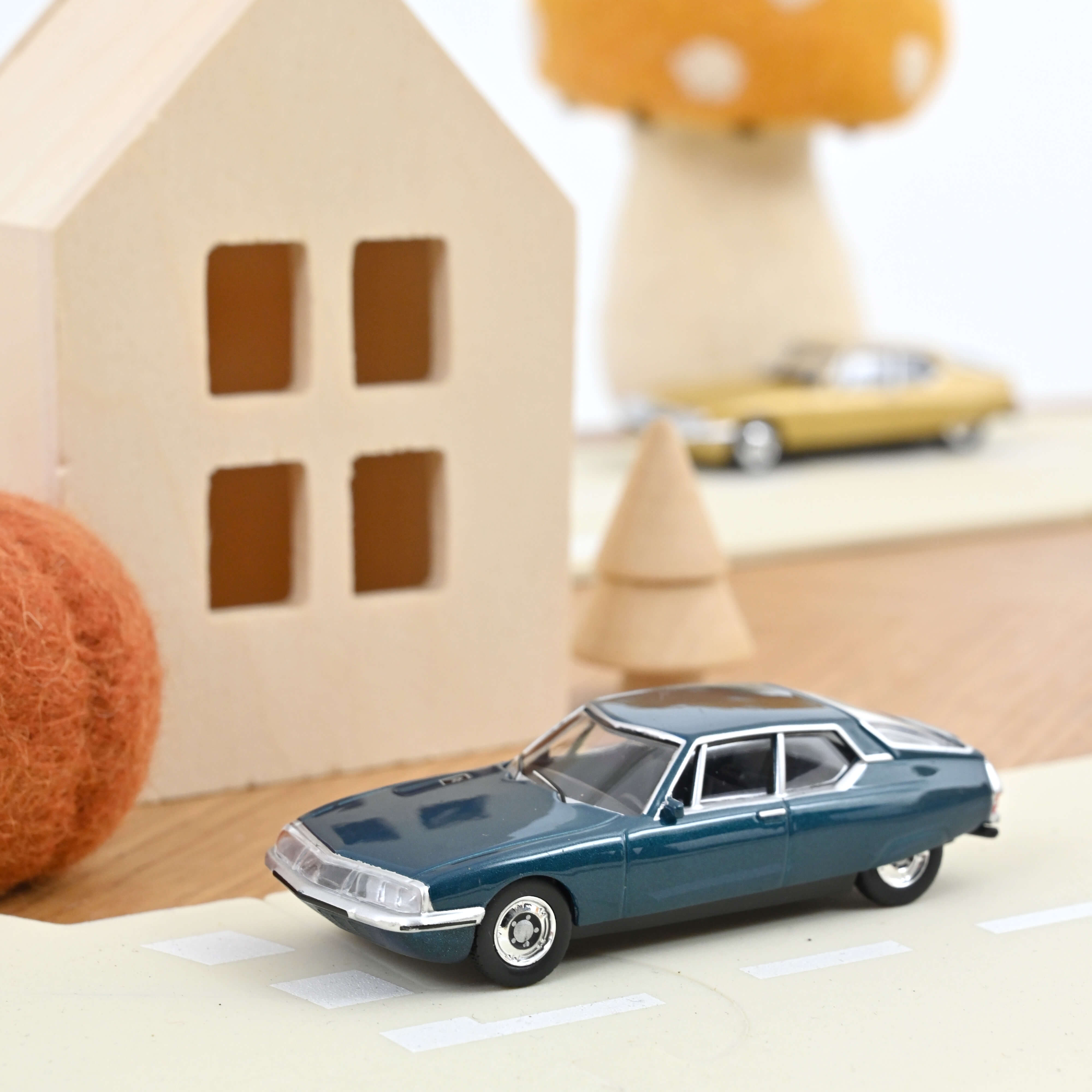 Citroën SM Green 1970 1:64