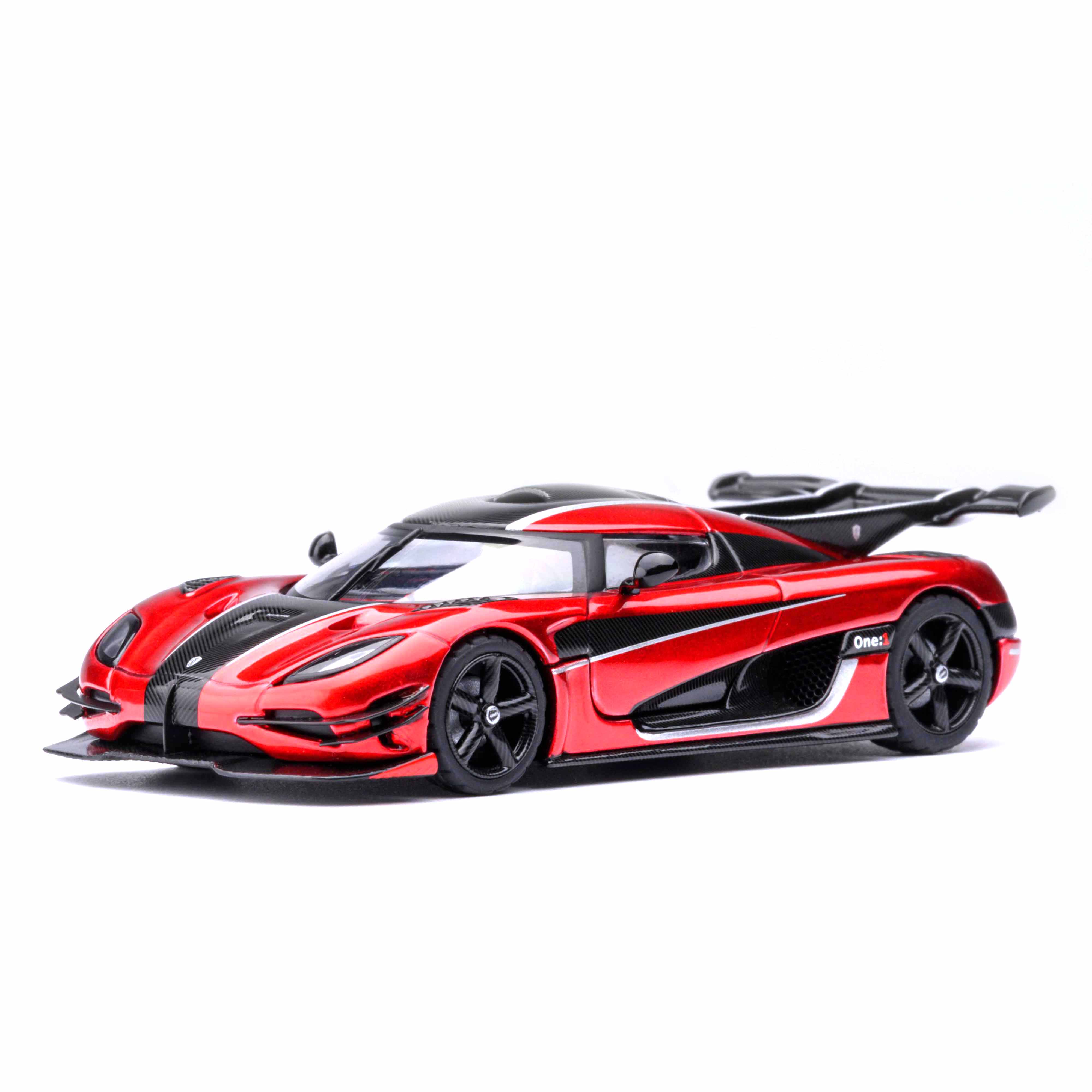 Koenigsegg One : 1 Apple red/Carbon fiber/Silver stripes 1:64