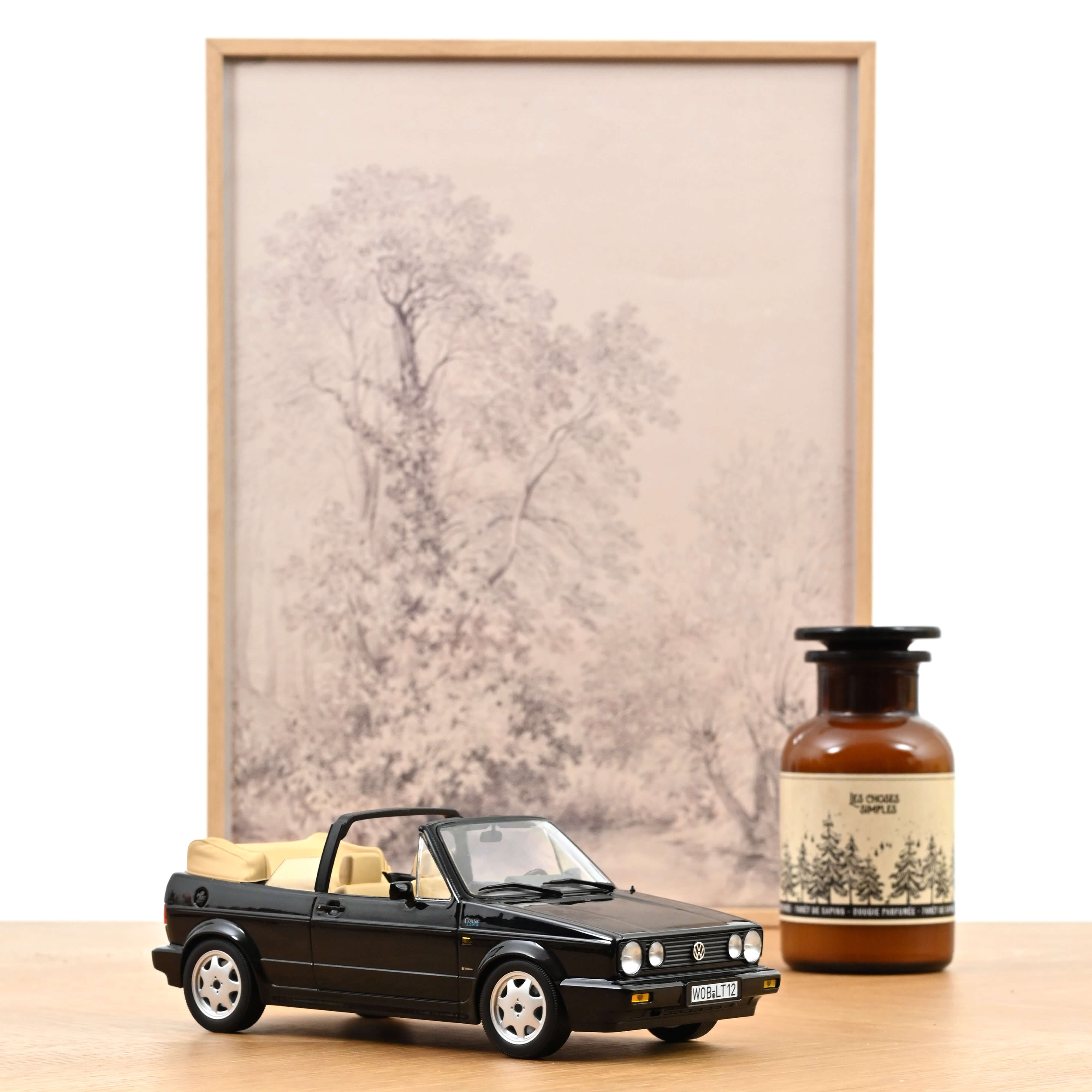VW Golf Cabriolet 1992 Black 1:18