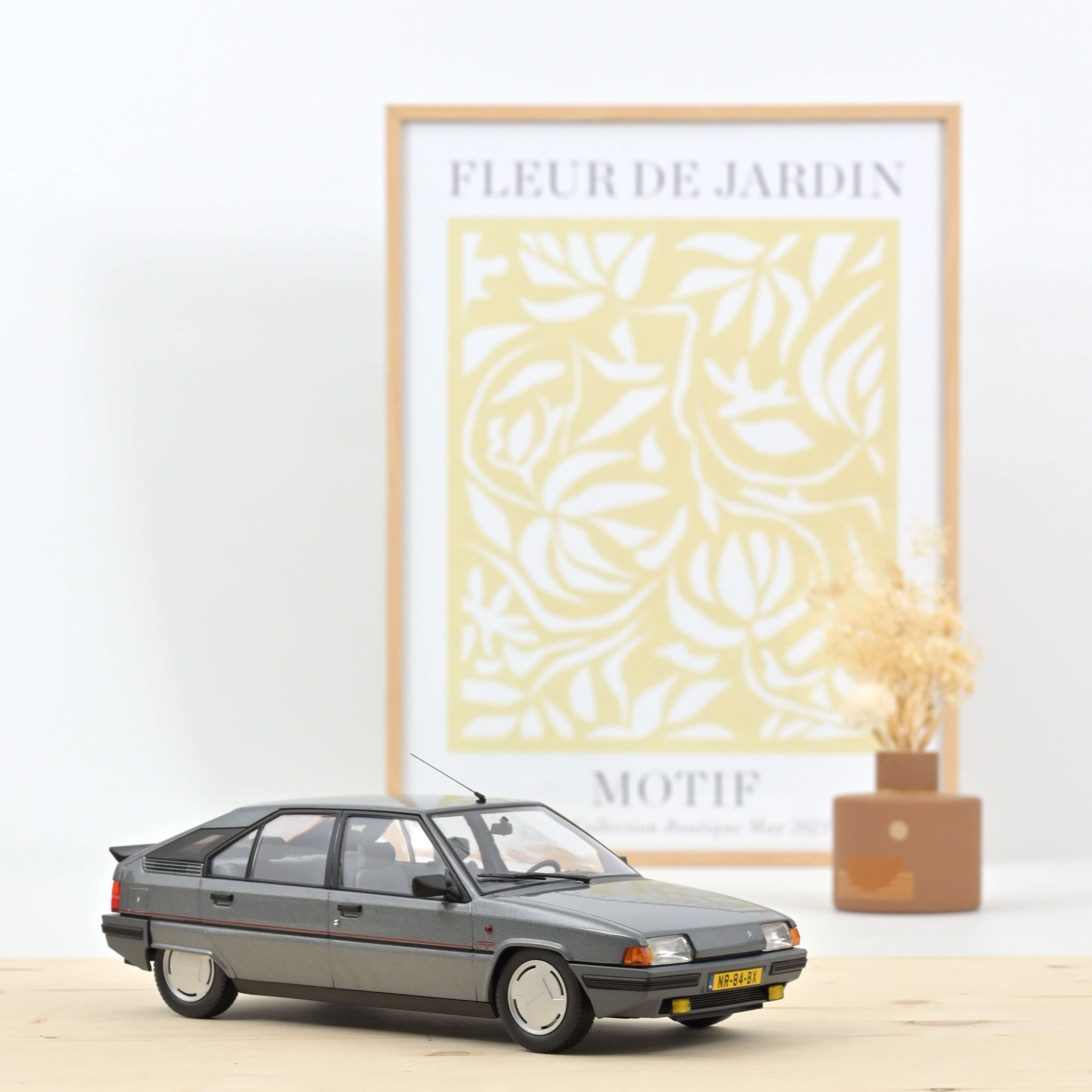 Citroën BX 19 GT 1984 Fox Grey NL version 1:18 - 300pcs