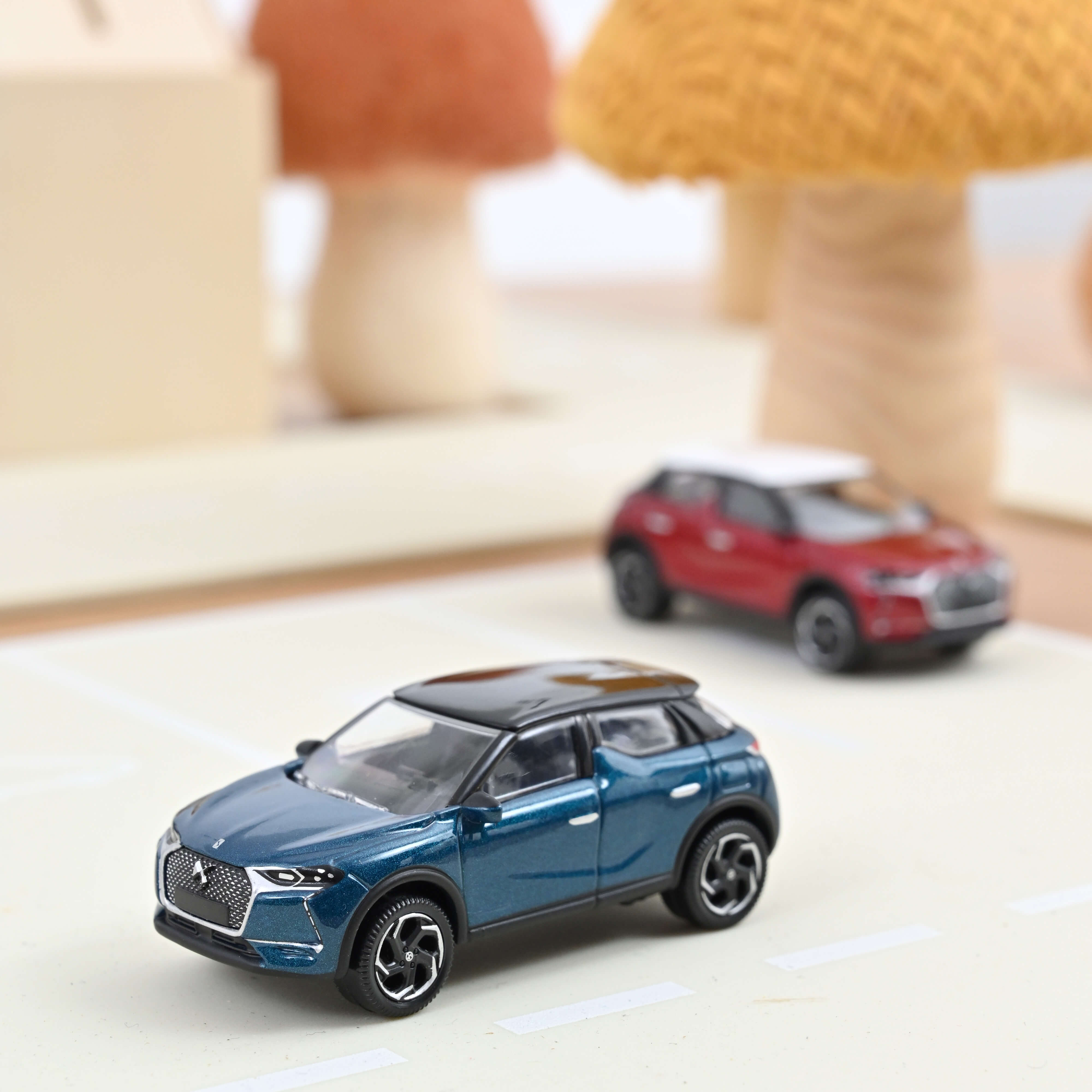 DS 3 Crossback Blue 1:64