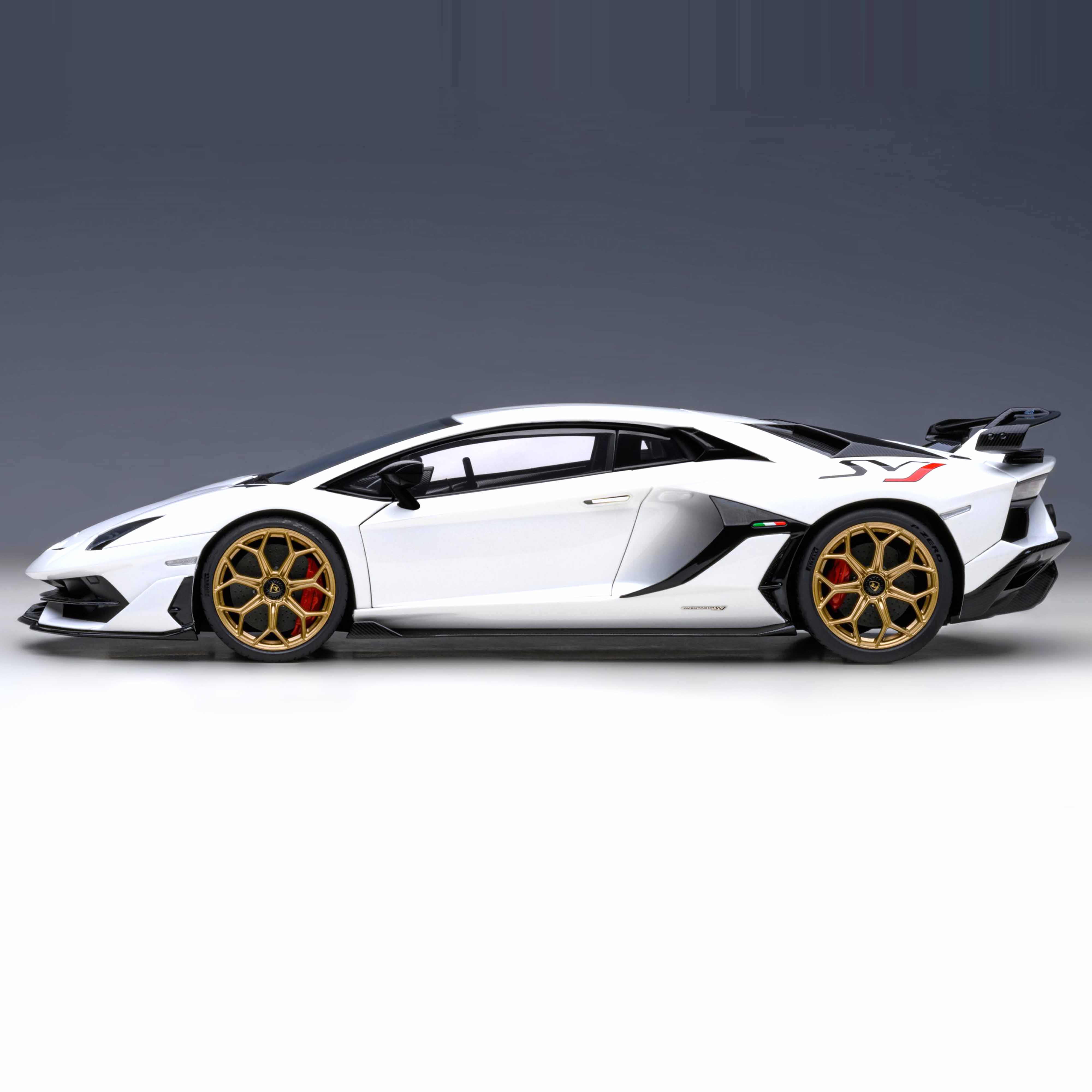 Lamborghini Aventador SVJ 2019 Bianco Asopo/Metallic White 1:18
