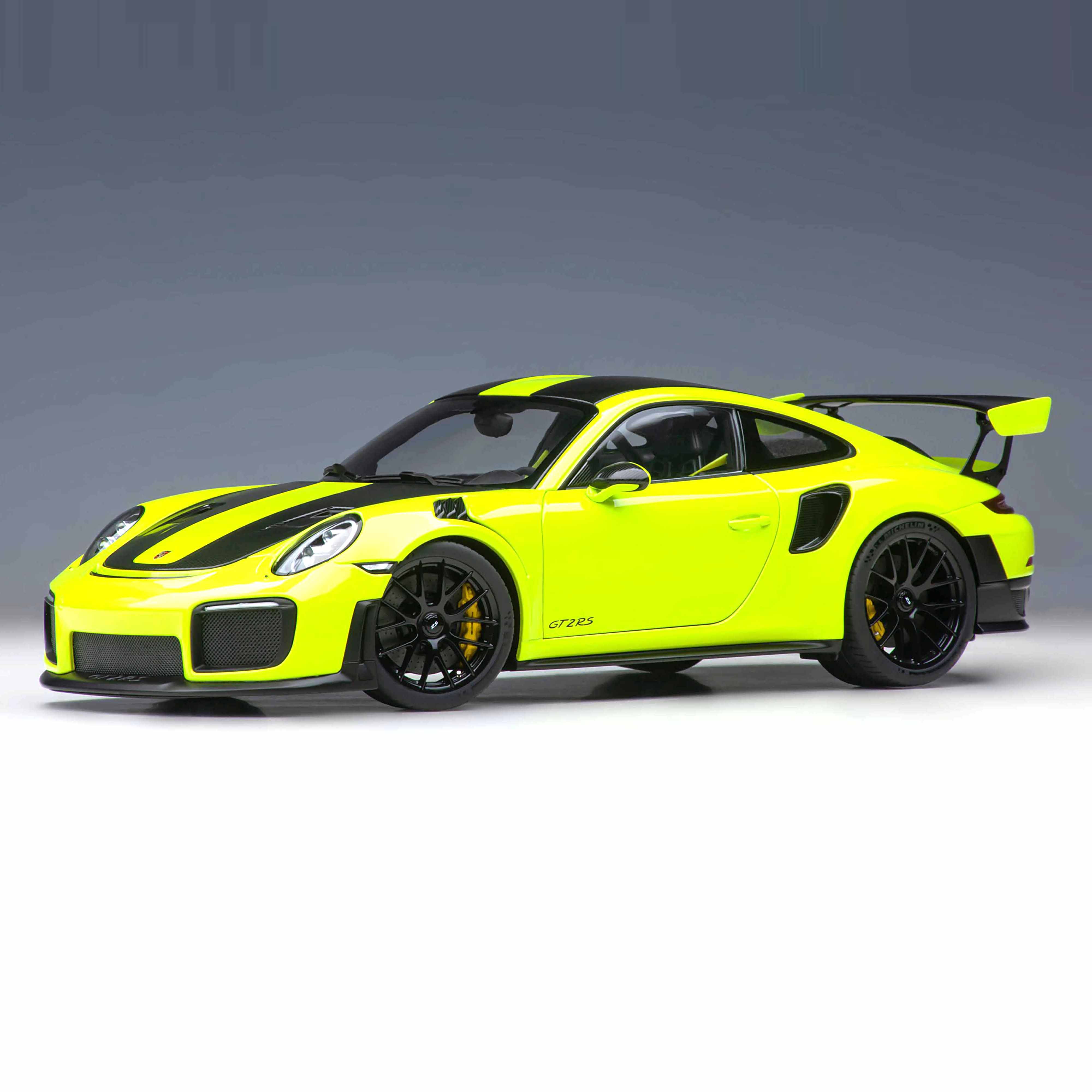 Porsche 911 (991.2) GT2 RS Weissach Package Acid Green 1:18