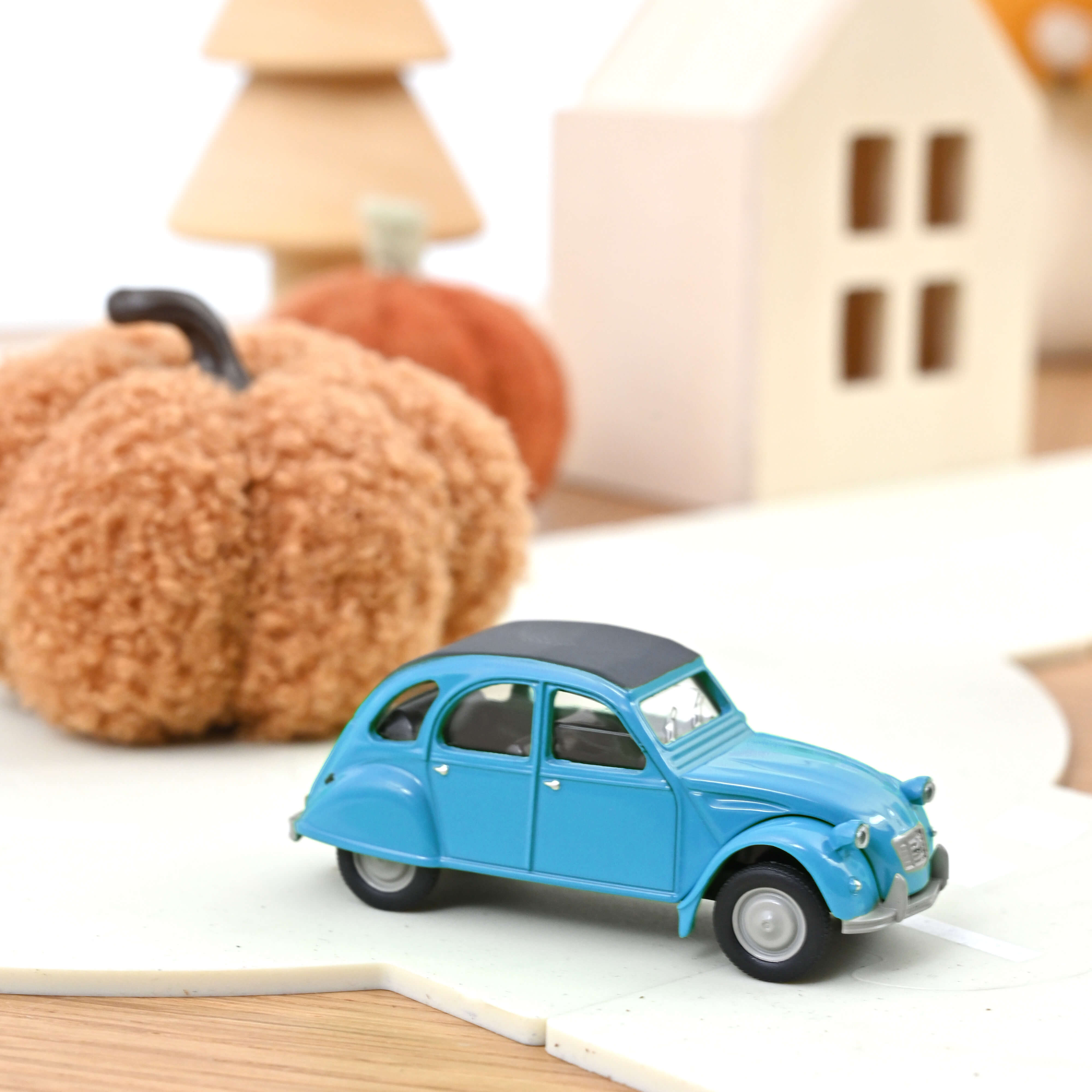 Citroën 2CV 1976 Petrel Blue 1:54