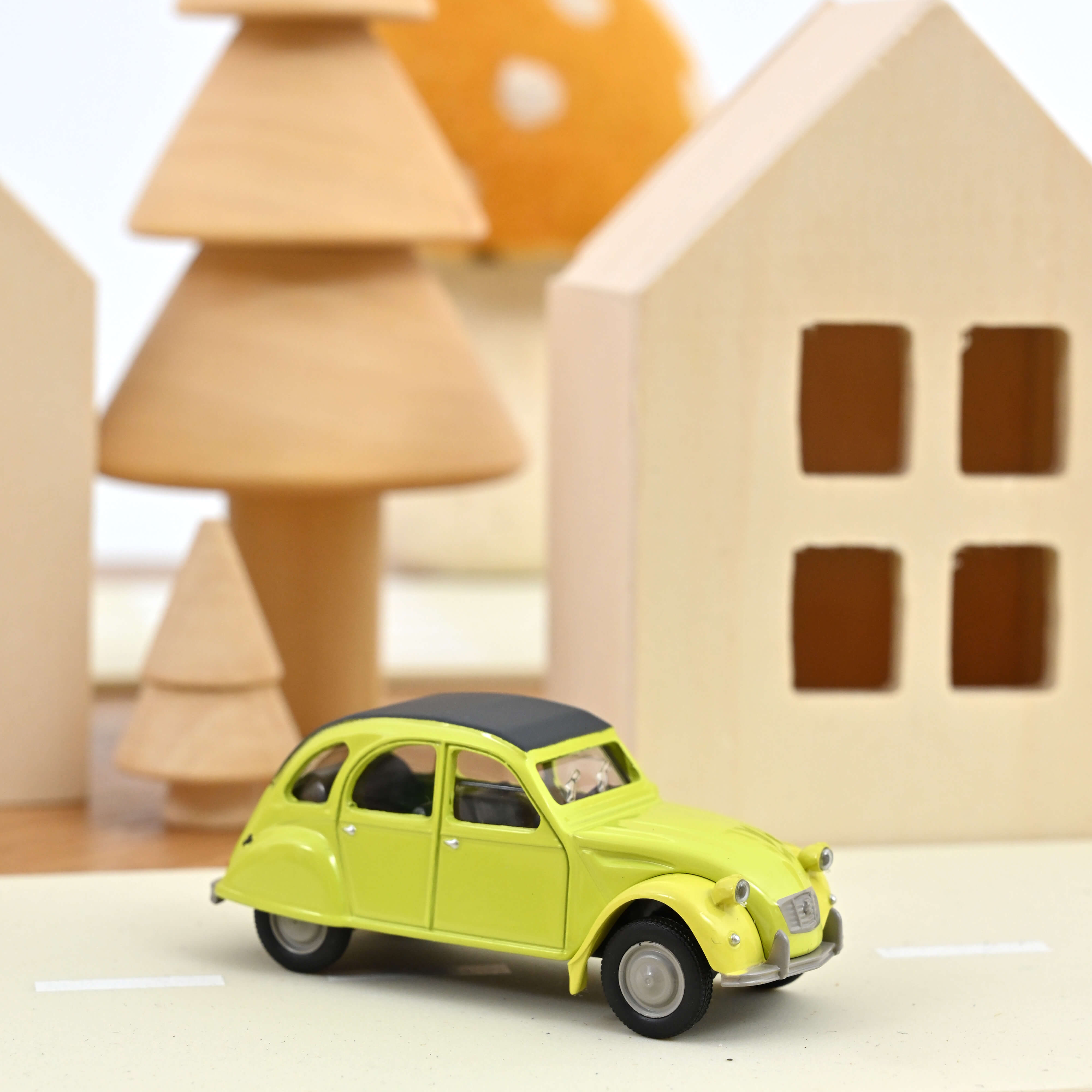 Citroën 2CV 1978 Cedrat Yellow 1:54