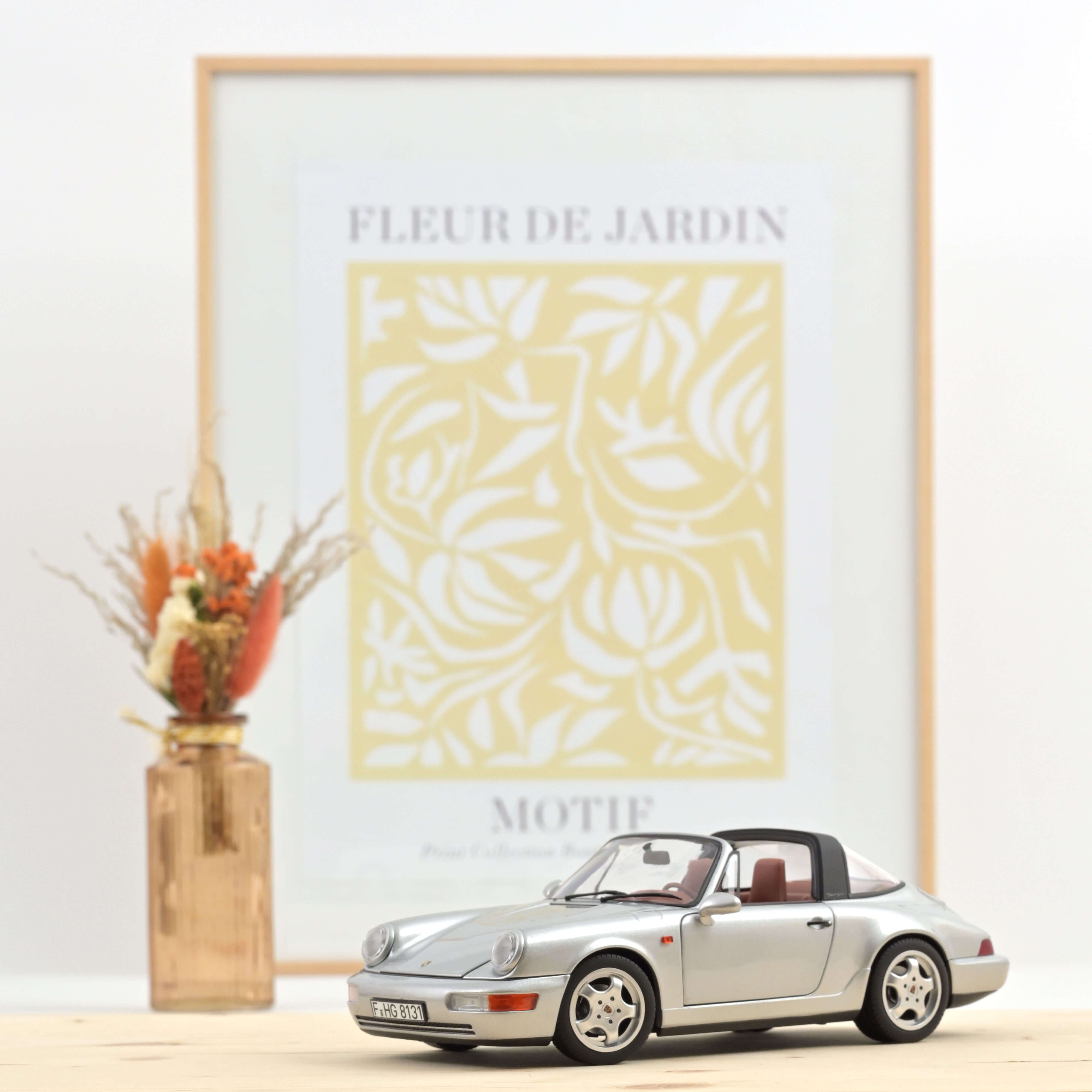 Porsche 911 Carrera 4 Targa 1991 Polar Silver Metallic 1:18